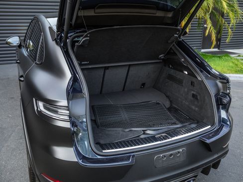 Certified 2024 Porsche Cayenne Turbo GT image 17