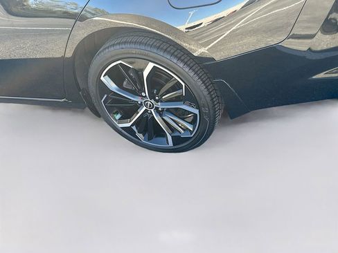 Used 2024 Nissan Altima 2.5 SR w/ SR Premium Package image 37