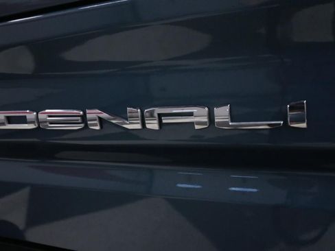 Used 2024 GMC Sierra 1500 Denali AWD/4WD image 34