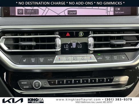 Used 2024 BMW X4 xDrive30i w/ Parking Assistance Package AWD/4WD image 5