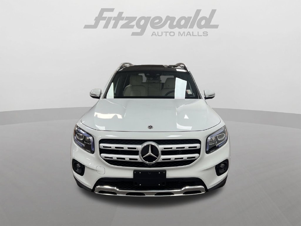 Used 2023 Mercedes-Benz GLB 250 4MATIC image 8