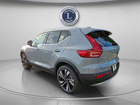 New 2025 Volvo XC40 B5 Ultra w/ Protection Package Premier image 3