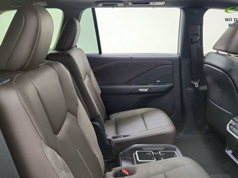 Used 2026 Lexus TX 350 AWD w/ Technology Package image 25