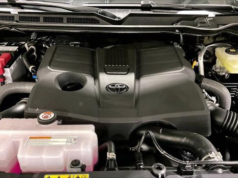 New 2026 Toyota Tundra Platinum AWD/4WD image 11