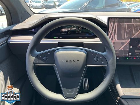 Used 2024 Tesla Model X AWD/4WD image 39