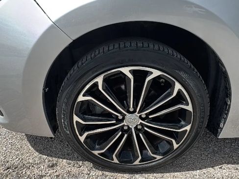 Used 2014 Toyota Corolla S Premium w/ Driver Convenience Package FWD image 25