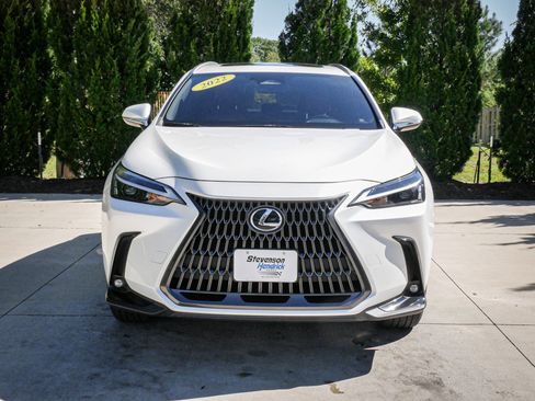 Used 2022 Lexus NX 350 AWD image 3