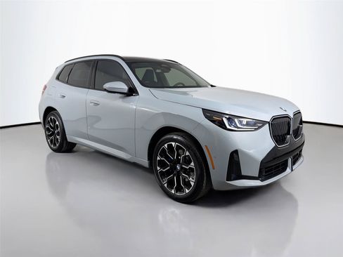 New 2026 BMW X3 xDrive30i w/ Premium Package AWD/4WD image 3