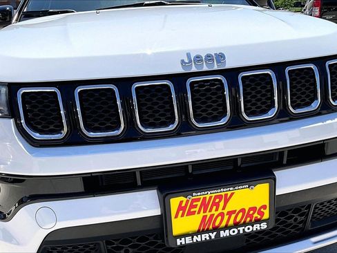 Used 2024 Jeep Compass Limited AWD/4WD image 34