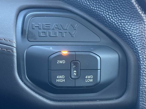 Used 2025 RAM 3500 Longhorn image 17