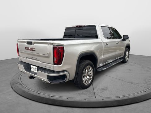 Certified 2022 GMC Sierra 1500 Denali image 8