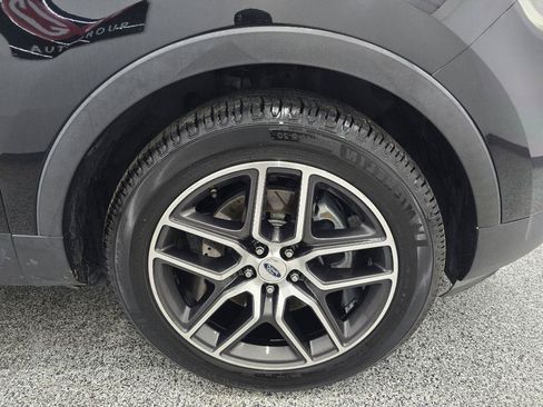 Used 2016 Ford Explorer Sport w/ Equipment Group 401A AWD/4WD image 35