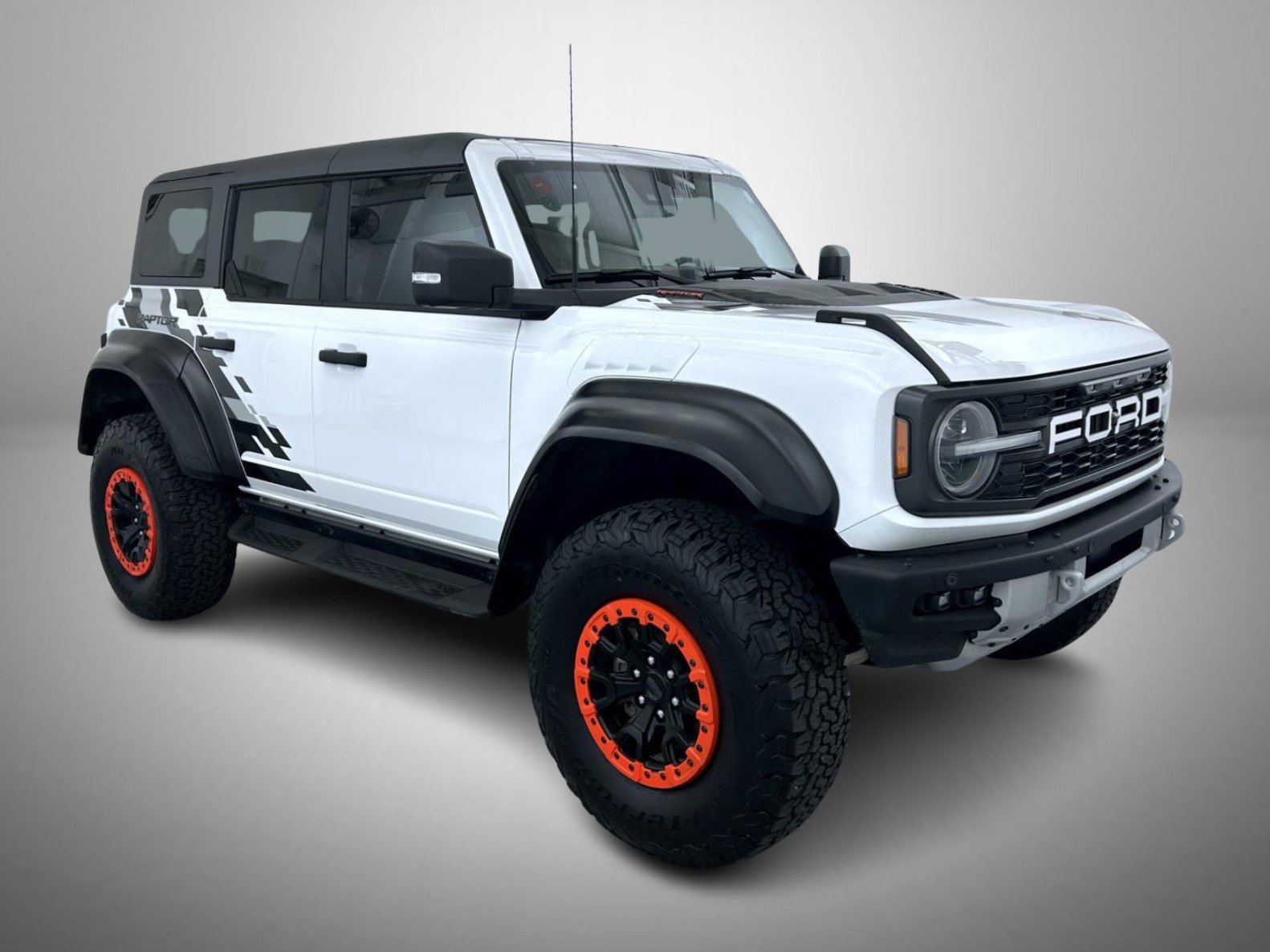 Used 2024 Ford Bronco Raptor w/ Interior Carbon Fiber Pack 6 AWD/4WD image 3
