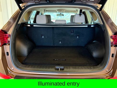 Used 2016 Hyundai Tucson Sport image 11