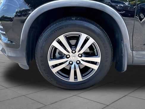 Used 2017 Honda Pilot EX-L image 11