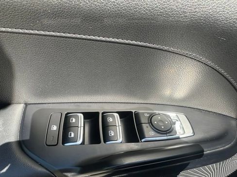 Used 2022 Kia K5 GT-Line AWD/4WD image 12