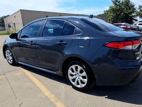 Used 2026 Toyota Corolla LE FWD image 6