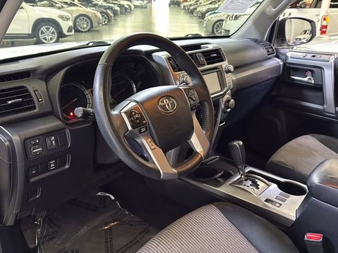 Used 2018 Toyota 4Runner SR5 RWD image 13