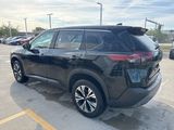 Used 2023 Nissan Rogue SV image 5