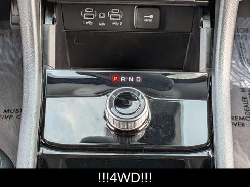 Used 2023 Jeep Grand Cherokee Laredo AWD/4WD image 31