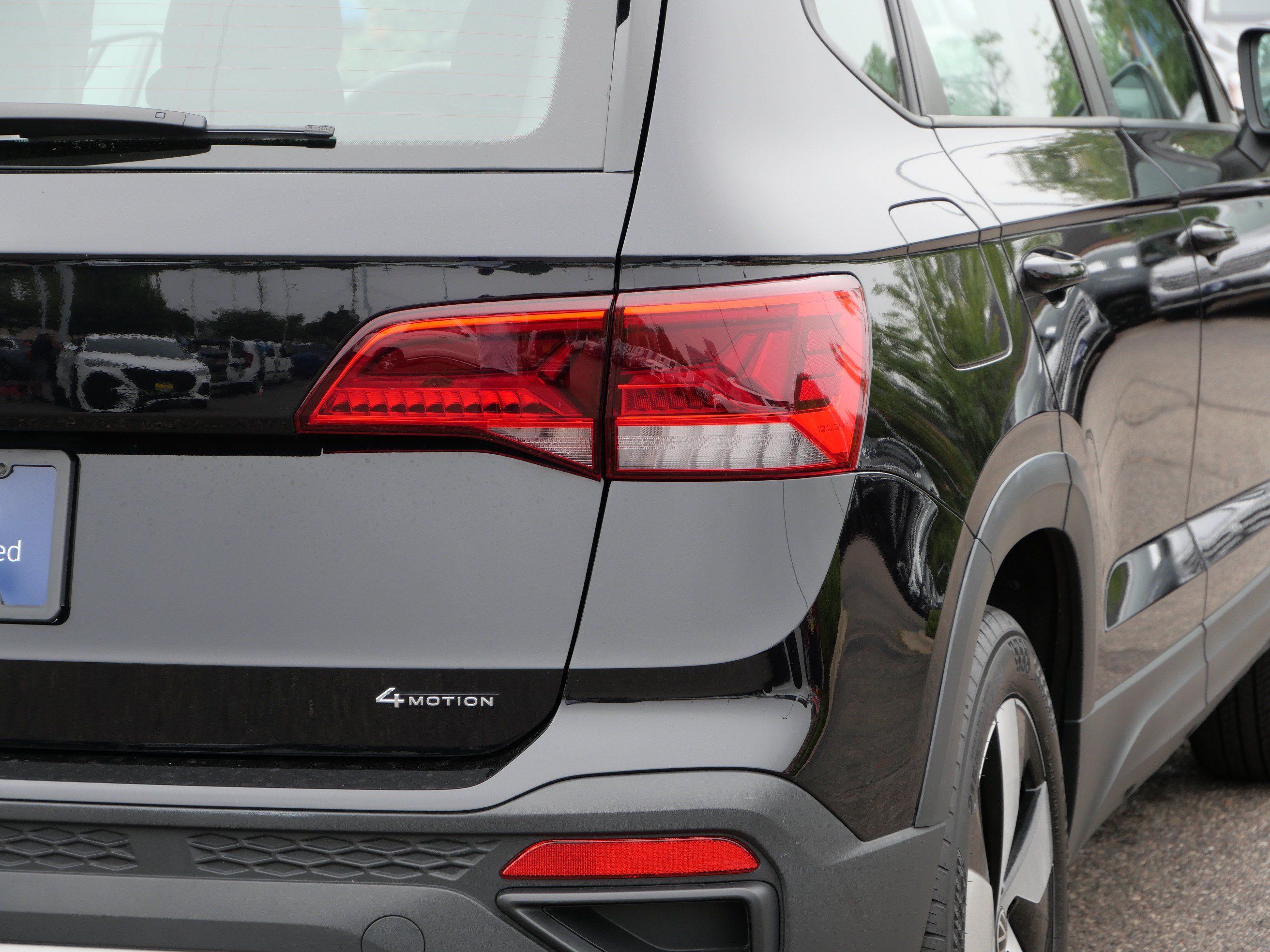 Certified 2024 Volkswagen Taos S AWD/4WD image 17