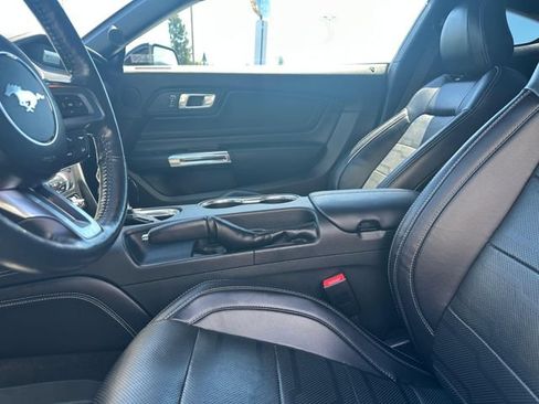 Used 2021 Ford Mustang GT Premium RWD image 9