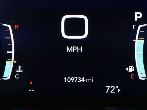 Used 2018 Chrysler Pacifica Touring-L Plus w/ Advanced Safetytec Group FWD image 27