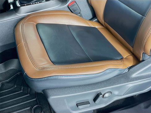 Used 2023 Ford Bronco Outer Banks image 23