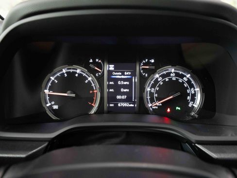Used 2023 Toyota 4Runner Limited AWD/4WD image 16