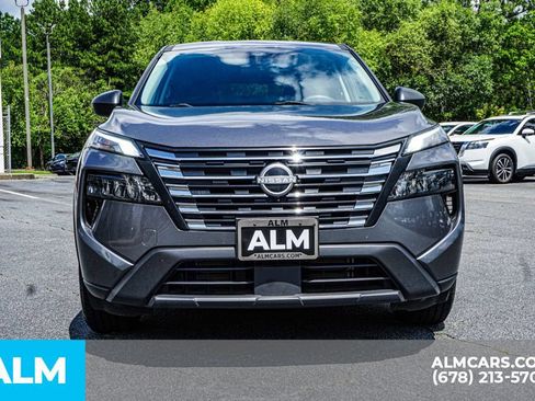 Used 2024 Nissan Rogue S AWD/4WD image 10