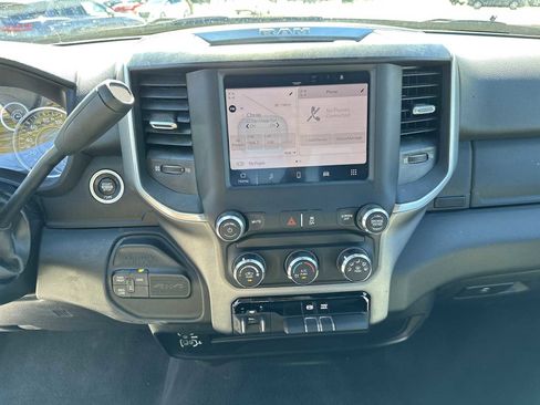 Used 2024 RAM 2500 Big Horn image 19