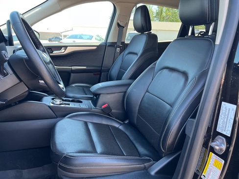 Used 2020 Ford Escape SEL FWD image 14