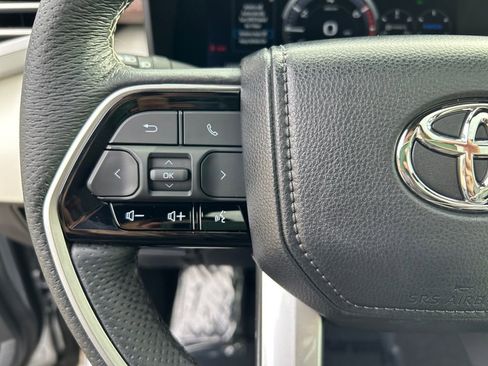 Used 2023 Toyota Tundra Capstone AWD/4WD image 17