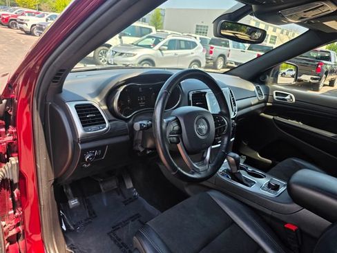 Used 2022 Jeep Grand Cherokee Laredo X AWD/4WD image 21