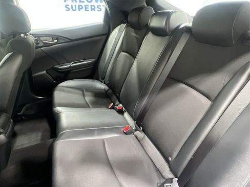 Used 2020 Honda Civic Sport image 21