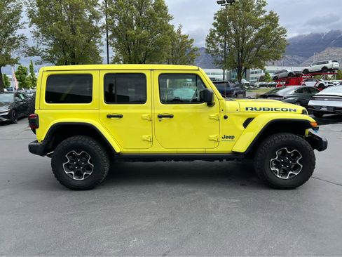 Used 2023 Jeep Wrangler Unlimited Rubicon 4xe w/ Safety Group AWD/4WD image 6
