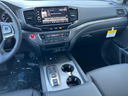 New 2026 Honda Ridgeline RTL image 19