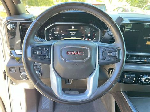 Used 2024 GMC Sierra 2500 SLT w/ SLT Premium Package image 15