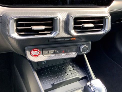 Used 2024 Ford Mustang GT Premium RWD image 30