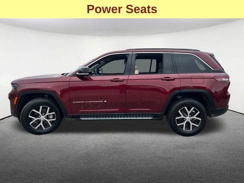 Used 2024 Jeep Grand Cherokee Limited AWD/4WD image 11