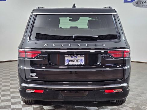 Used 2023 Jeep Wagoneer L 4WD image 38