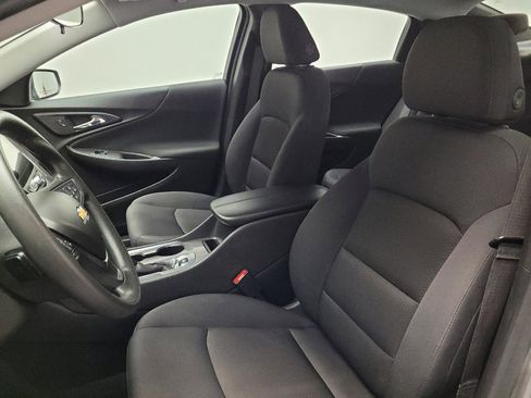 Used 2025 Chevrolet Malibu LT FWD image 17