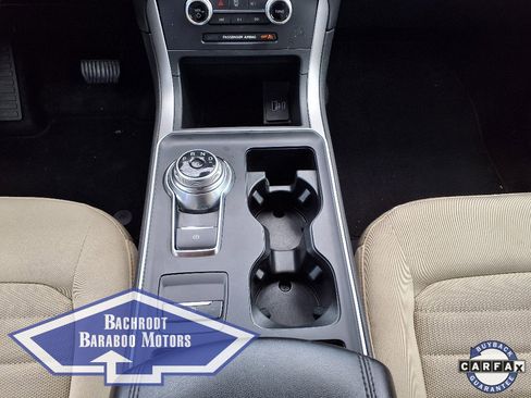 Used 2022 Ford Edge SE image 24