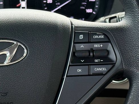Used 2017 Hyundai Sonata SE FWD image 18