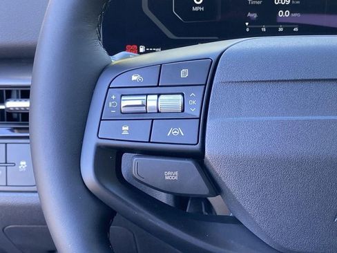 New 2026 Kia Sportage SX FWD image 33