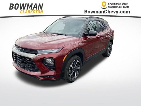 Used 2023 Chevrolet TrailBlazer RS w/ Sun and Liftgate Package image 1