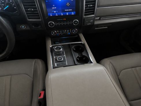 Used 2020 Ford Expedition Limited AWD/4WD image 15