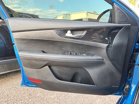 Used 2024 Kia Forte GT-Line w/ GT-Line Premium Package image 11