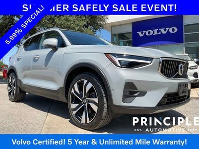 Certified 2025 Volvo XC40 B5 Plus w/ Protection Package Premier