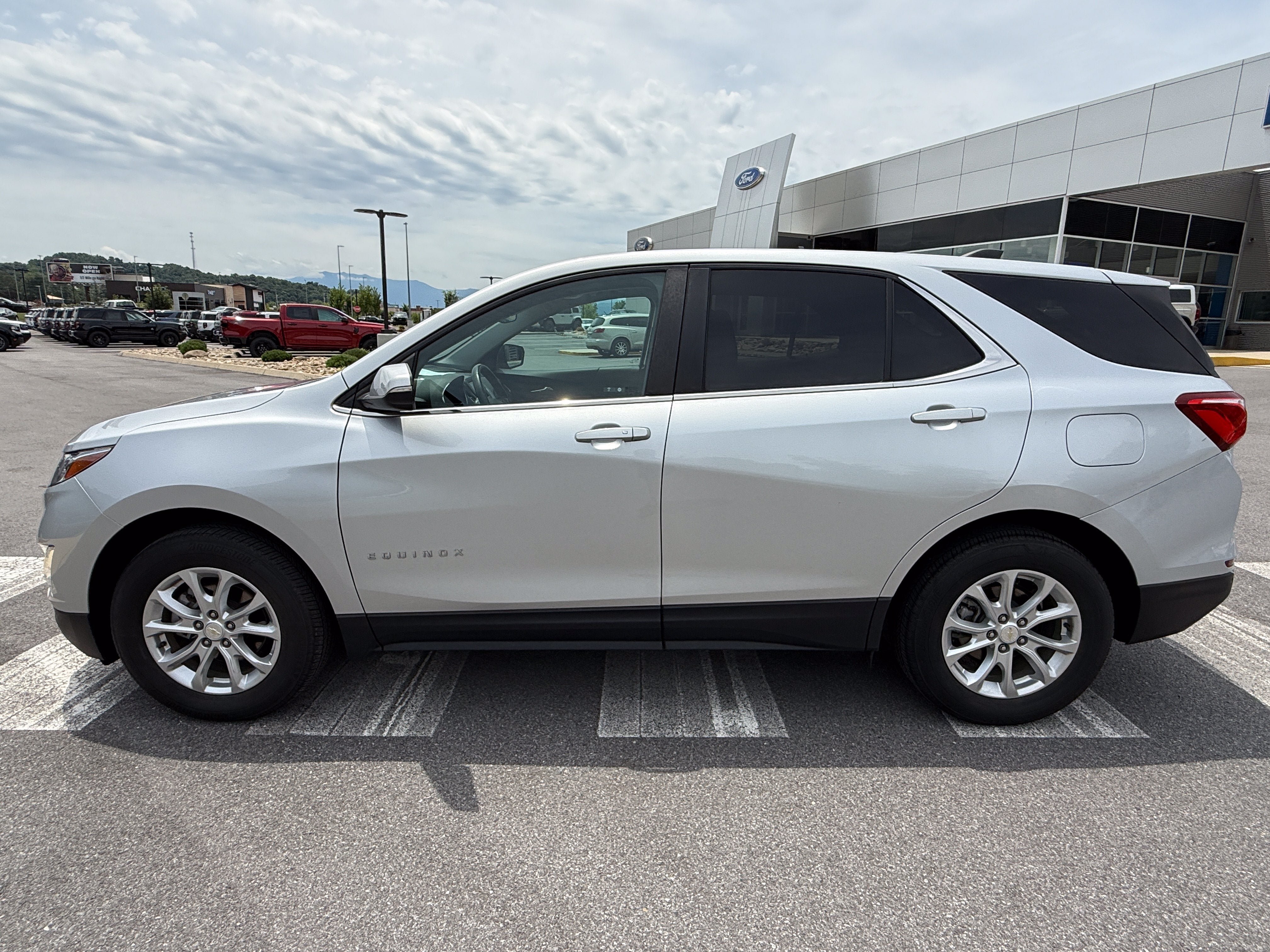 Used 2021 Chevrolet Equinox LT AWD/4WD image 8